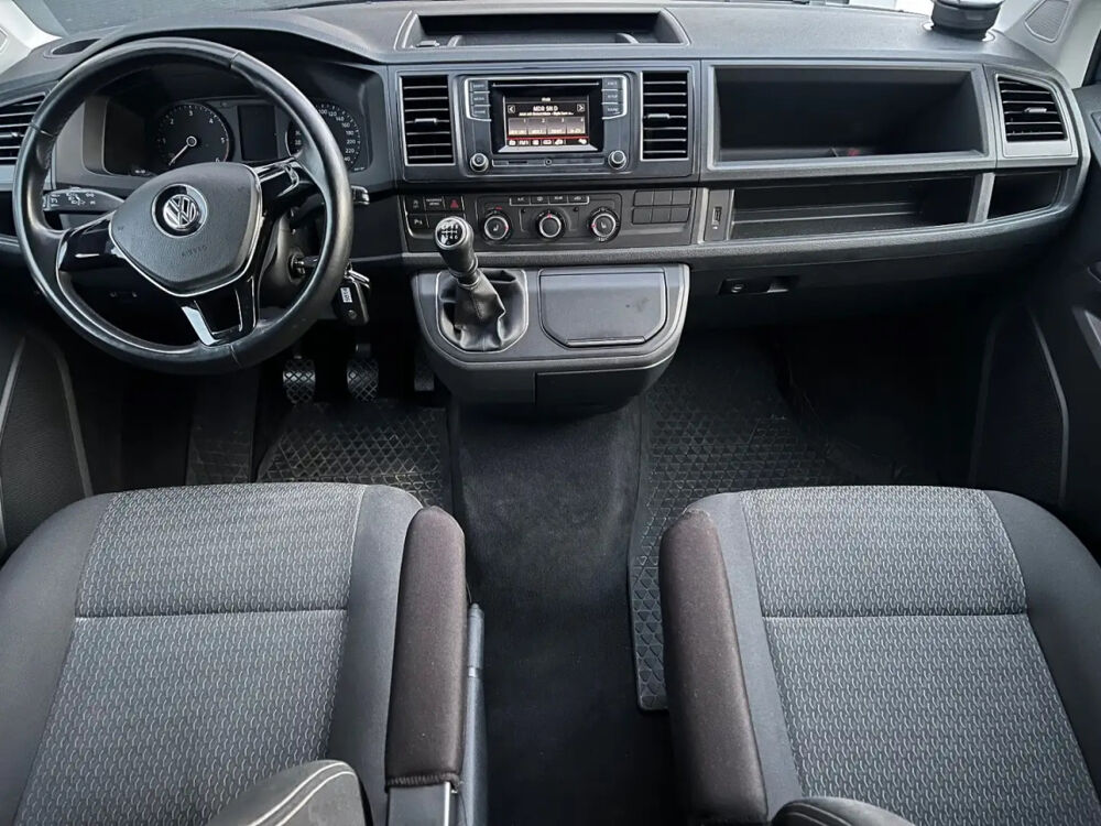 MULTIVAN Multivan 2.0 TDI 150 Generation Six 2016 occasion 85600 Montaigu