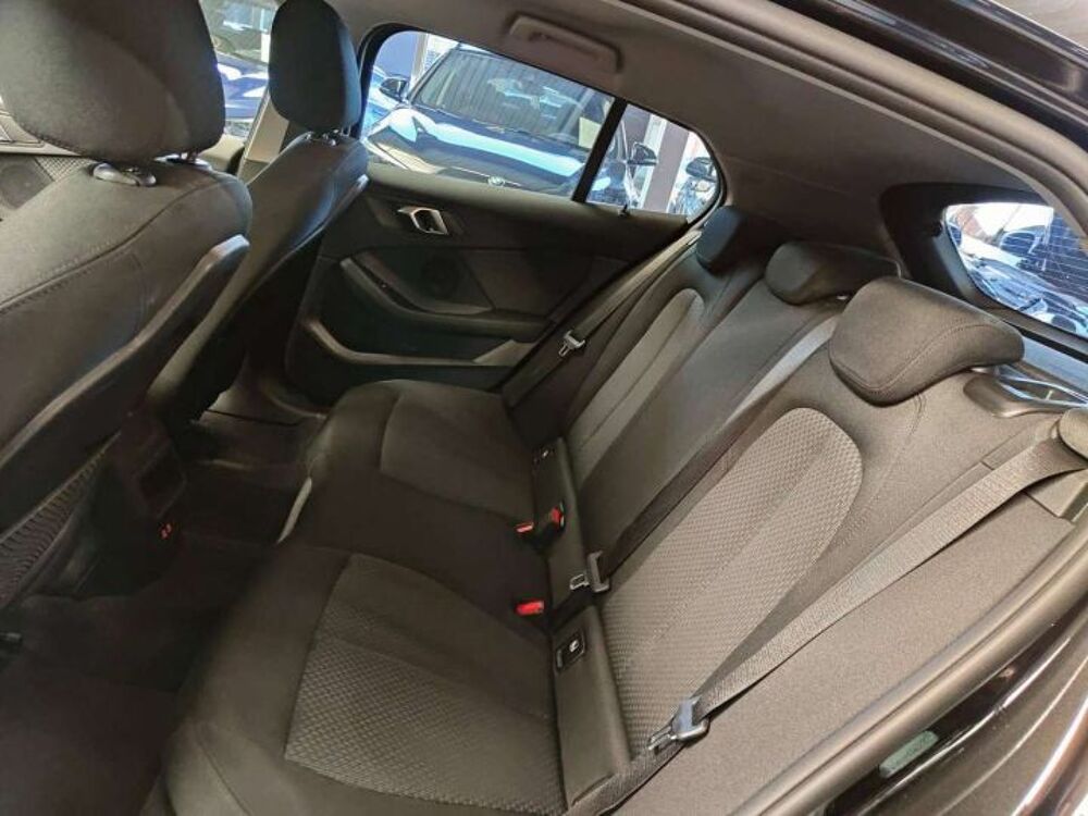 S&eacute;rie 1 116i 109ch DKG7 CARPLAY/REGVIT/PARKSENSOR/GPS/JA/GAR12MOIS 2022 occasion 59280 Armenti&egrave;res