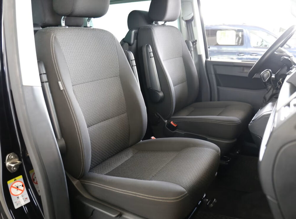 MULTIVAN Multivan 2.0 TDI 150 DSG7 2017 occasion 85600 Montaigu
