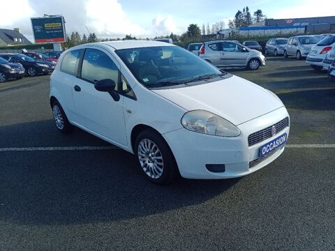 Fiat Grande Punto Punto 1.2 8V 65 Team 2009 occasion Cléguer 56620