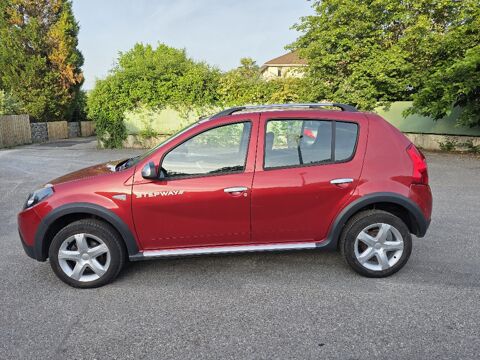 Sandero 1.6 MPI 90 1&deg;main 2011 occasion 38190 BERNIN