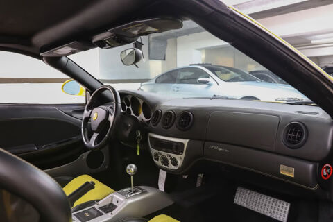 F360 Spider V8 2001 occasion 85600 Montaigu