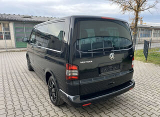 MULTIVAN Multivan 2.5 TDI 174 Tiptronic Comfortline 2009 occasion 85600 Montaigu