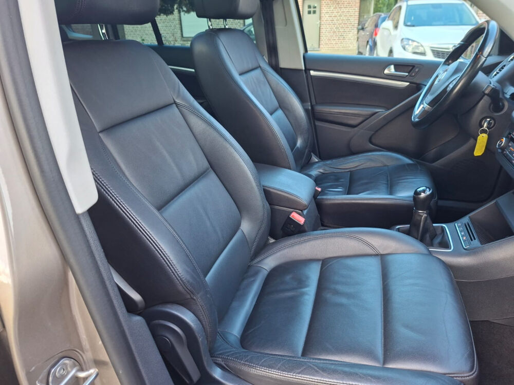 Tiguan 2.0 TDI 110ch CUIRCHAUF/TOPANO/CAM/CLIM/GPS/PDC/JA17/GAR6M 2013 occasion 59280 Armenti&egrave;res