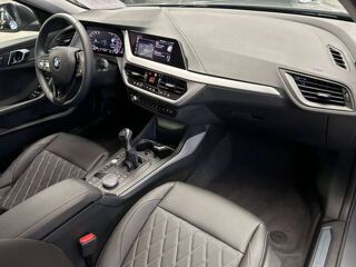 S&eacute;rie 1 116i 109ch CUIR/REGVIT/CARPLAY/PARKSENSOR/JA/GAR12MOIS 2023 occasion 59280 Armenti&egrave;res