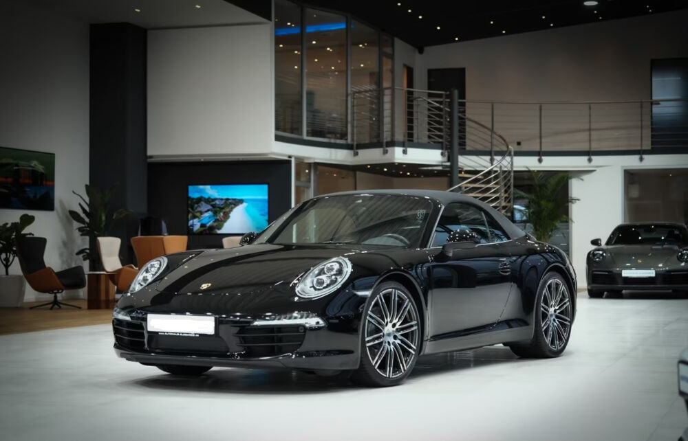 911 Carrera 3.2 911 Carrera Cabriolet 3.4i 350 Black Edition PDK 2015 occasion 85600 Montaigu