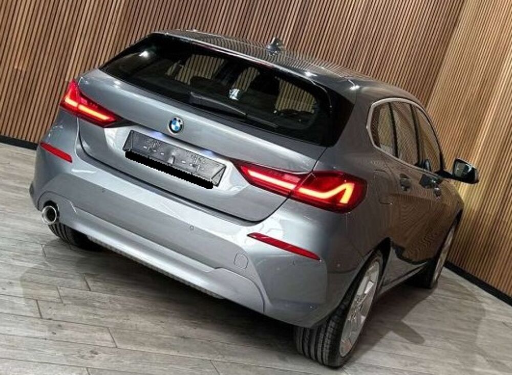 S&eacute;rie 1 116i 109ch CUIR/REGVIT/CARPLAY/PARKSENSOR/JA/GAR12MOIS 2023 occasion 59280 Armenti&egrave;res