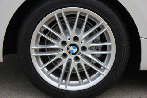 Serie 2 218i 136ch M Sport CUIRCHAUF/REGVIT/PARKSENSOR/GPS/XENON/GAR 2017 occasion 59280 Armenti&egrave;res