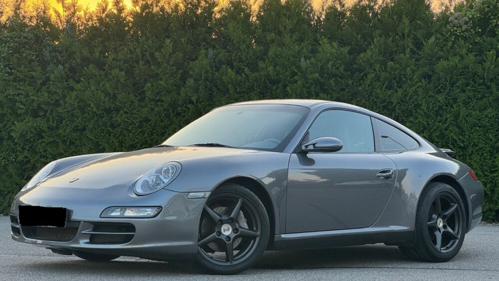 911 Carrera 3.2 911 Carrera Coup&eacute; 3.6i Tiptronic S A 2006 occasion 85600 Montaigu