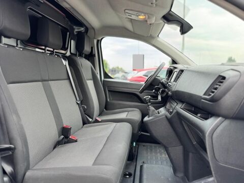 Jumpy 145ch 3places CLIM/REGVIT/CARPLAY/GPS/PORTCOULISS/GAR12MOIS 2023 occasion 59280 Armenti&egrave;res