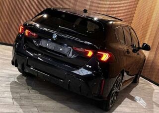 S&eacute;rie 1 116i 122ch DKG7 M Sport TOITPANO/CAM/CARPLAY/REGVIT/PARKSENS 2026 occasion 59280 Armenti&egrave;res