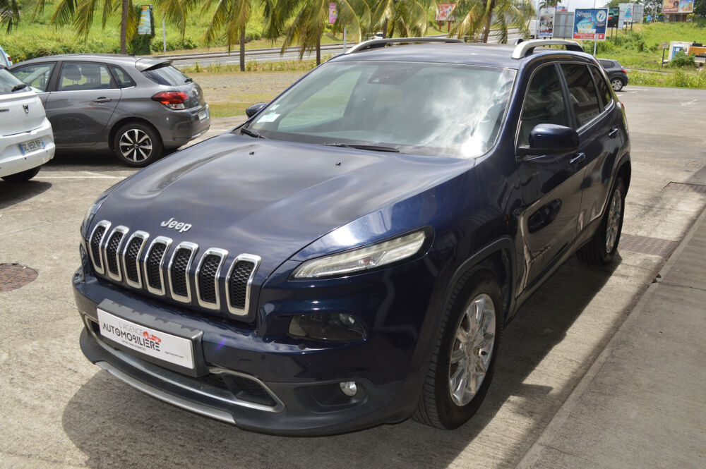 Cherokee 2.2L Multijet S et S 200 Active Drive II BVA Limite 2016 occasion 97122 Baie-Mahault