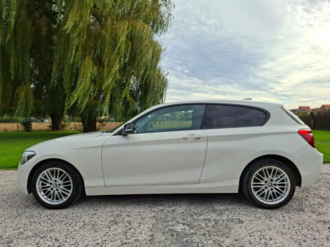 S&eacute;rie 1 116i 136 ch SPORTLINE/SIEGESCHAUF/BLTH/CLIMAUTO/JA18/GAR6M 2014 occasion 59280 Armenti&egrave;res