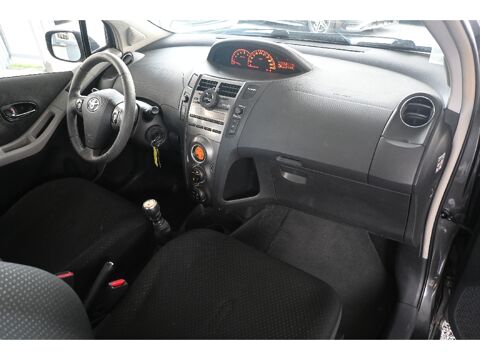 Yaris 1.4 - 90 D-4D Confort 2011 occasion 63800 Cournon-d'Auvergne