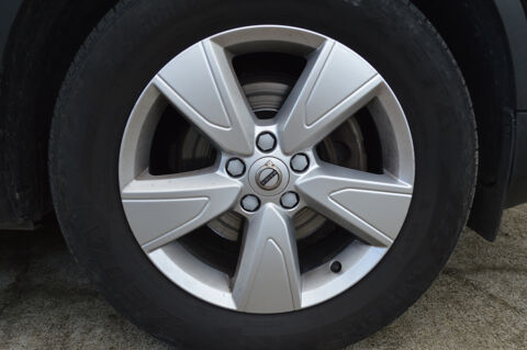 XC40 T2 129 ch Momentum Essentiel 2021 occasion 97122 Baie-Mahault