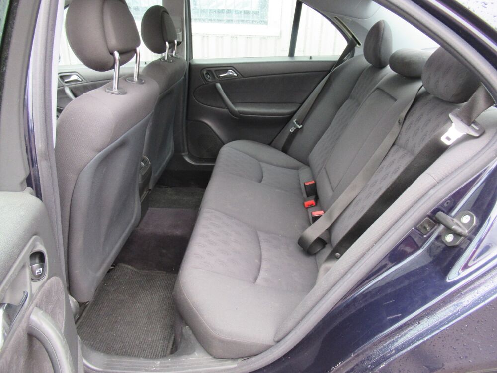 Classe C 220 CDI 143chv Classic BVA 2003 occasion 10410 Saint-Parres-aux-Tertres