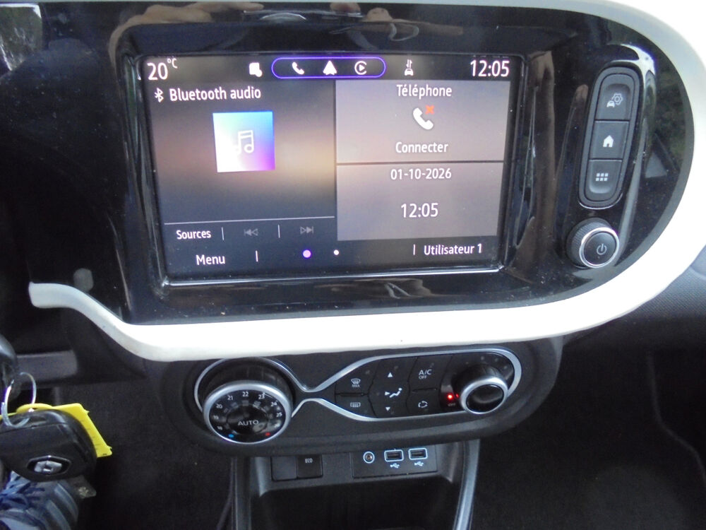 Twingo E-Tech Equilibre 2023 occasion 30200 Bagnols-sur-C&egrave;ze