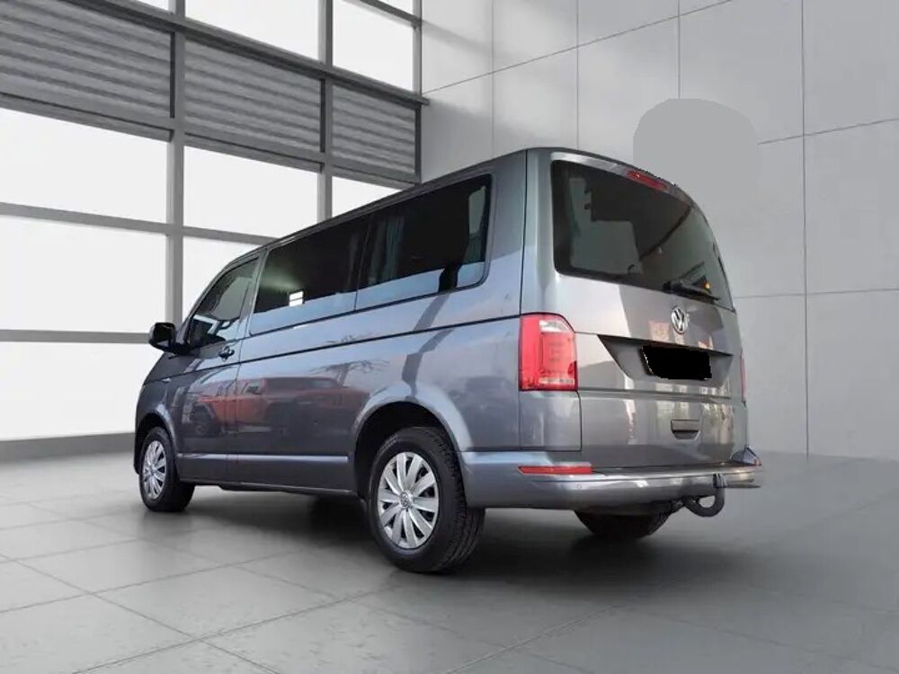 MULTIVAN Multivan 2.0 TDI 150 Trendline 2017 occasion 85600 Montaigu