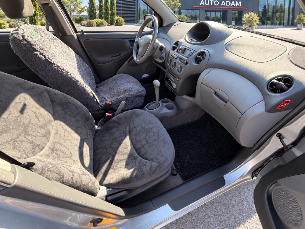 Yaris 1.3 VVT-i Linea Sol 2002 occasion 95200 Sarcelles