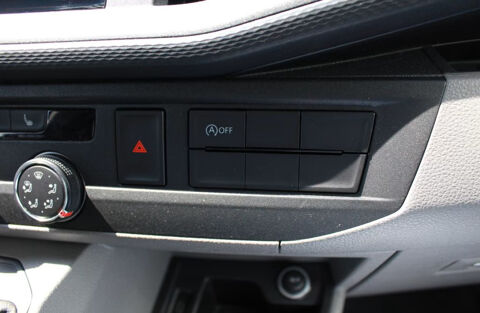Transporter Combi TRANSPORTER 6.1 2.0 TDI 150 2022 occasion 85600 Montaigu