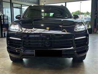 Cayenne E-Hybrid 3.0 V6 462 ch Tiptronic BVA 2022 occasion 85600 Montaigu