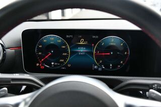 Classe A 180 d 2.0 Auto. Pack AMG CAM/REGVIT/PARKSENSOR/GPS/1MAIN/GAR 2020 occasion 59280 Armenti&egrave;res