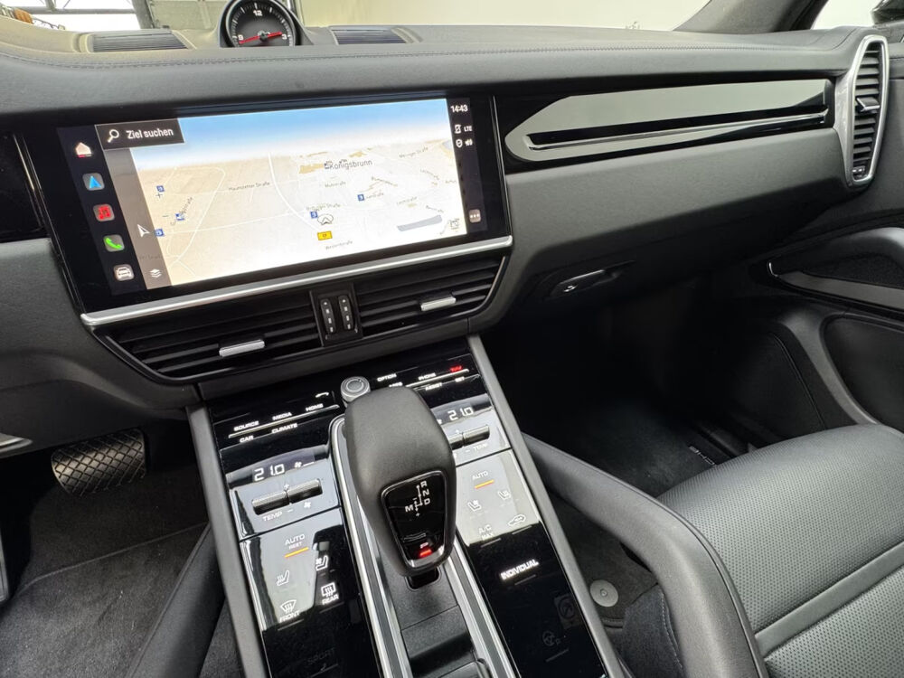 Cayenne E-Hybrid 3.0 V6 462 ch Tiptronic BVA Platinum Editio 2023 occasion 85600 Montaigu