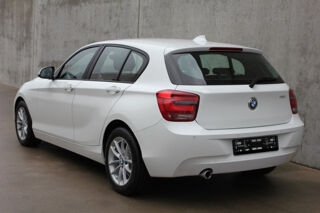 S&eacute;rie 1 116i 136ch SIEGCHAUF/BLTH/PARKSENSOR/JA/GAR12MOIS 2014 occasion 59280 Armenti&egrave;res