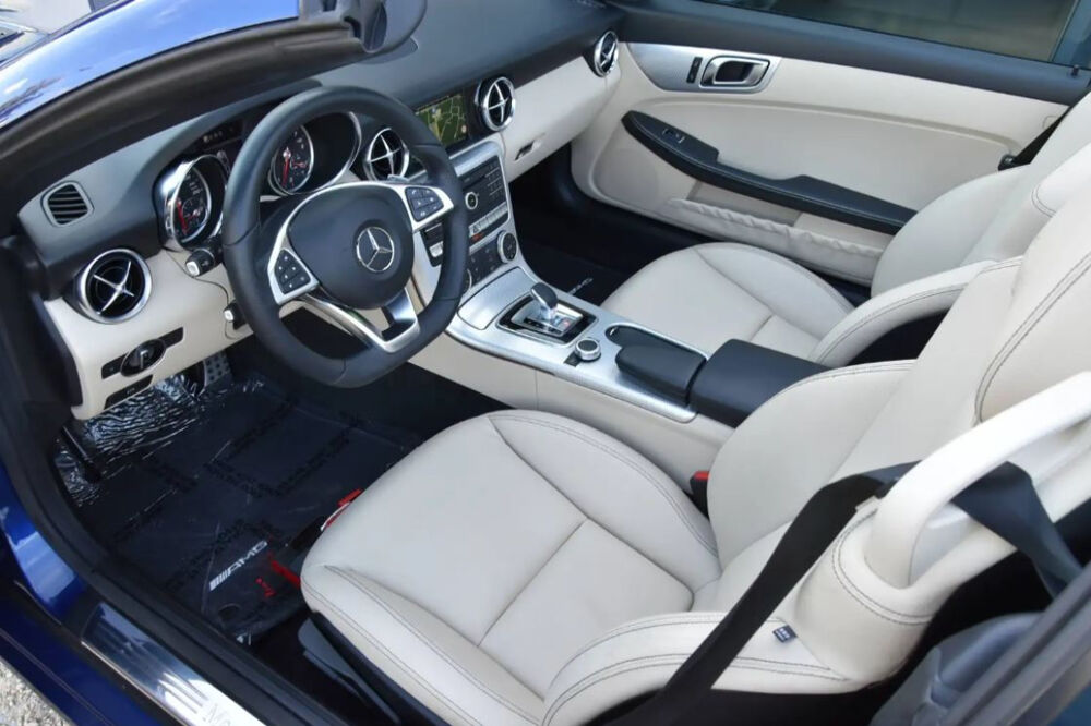 Classe A 180 156ch AMG/CUIRCHAUF/PANO/CAM/PDC/REGUL/LIM/JA/1MAIN/GAR1 2018 occasion 59280 Armenti&egrave;res