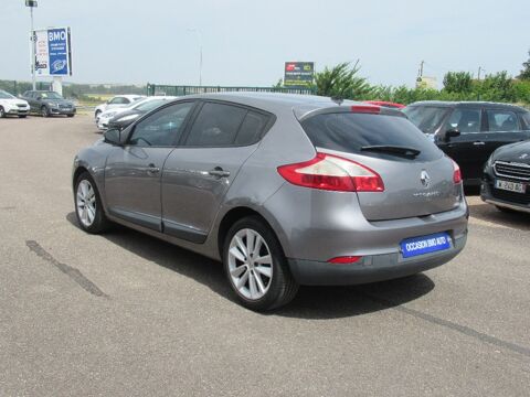 M&eacute;gane III 1.5 dCi 90 chv BVM 2011 occasion 10410 Saint-Parres-aux-Tertres