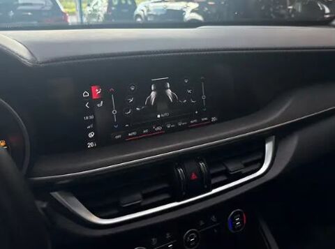 Stelvio 2.2 160ch Ti Auto. TOITPANO/SIEGPERFORMANCE/1MAIN/GAR12MOIS 2022 occasion 59280 Armenti&egrave;res