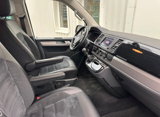 MULTIVAN Multivan 2.0 TDI 150 GENERATION SIX 2016 occasion 85600 Montaigu
