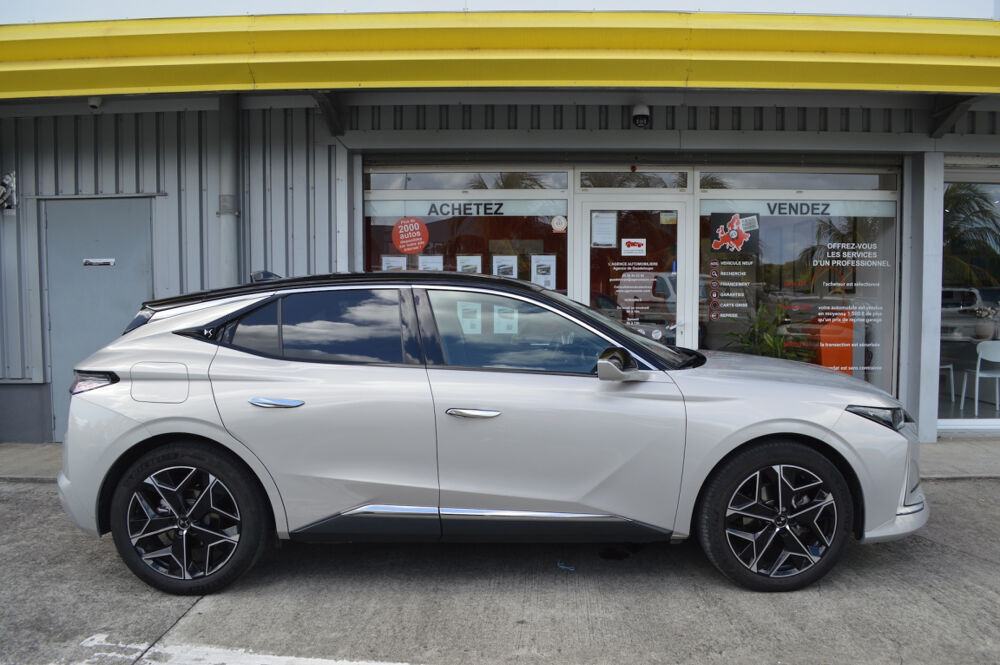 DS4 1,2 hybride 136ch pallas ligne business e-dct6 2024 occasion 97122 Baie-Mahault