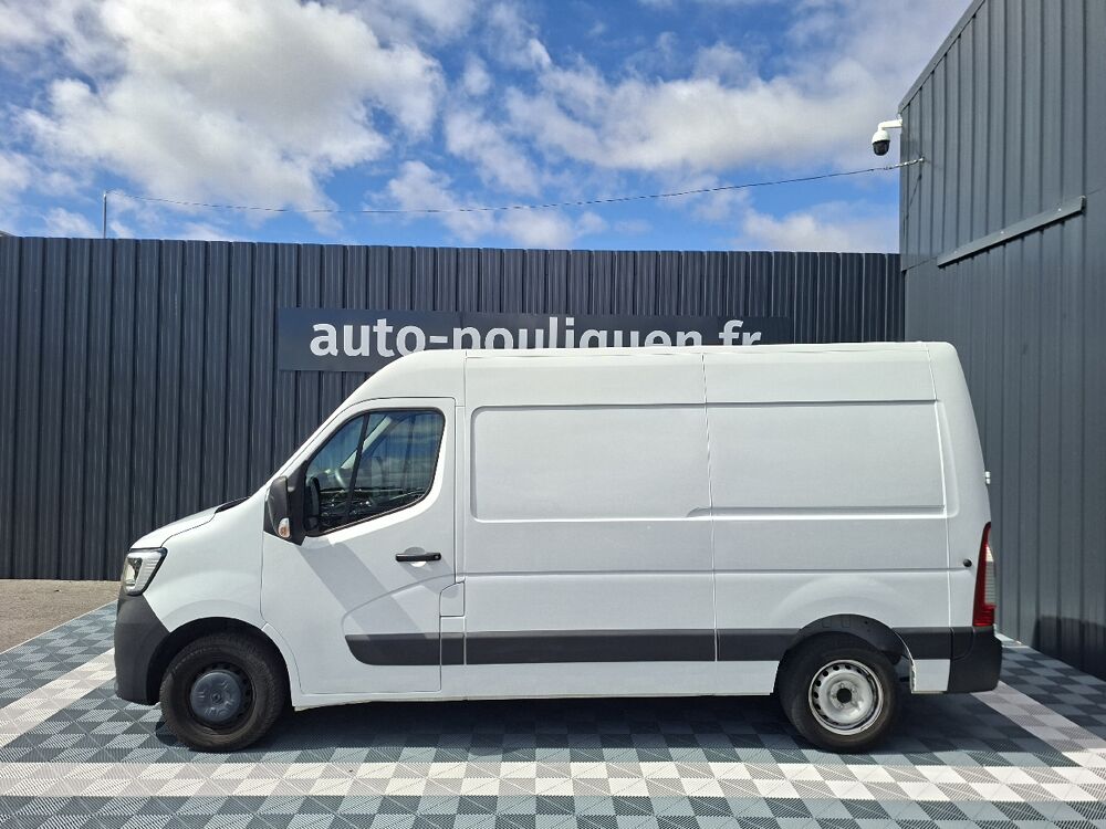Master L2H2 DCI 135 GRAND CONFORT F3300 TRACT 2021 occasion 56700 Merlevenez