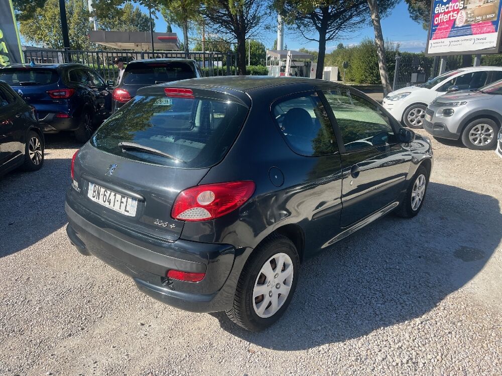 206 1.1e 60ch Urban 2011 occasion 84000 AVIGNON
