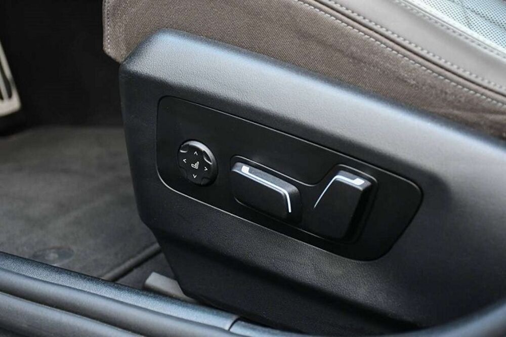 i5 eDrive40 340ch M Sport TOITPANO/AFFICHTETHAUT/ATTACHREM/HAR 2023 occasion 59280 Armenti&egrave;res