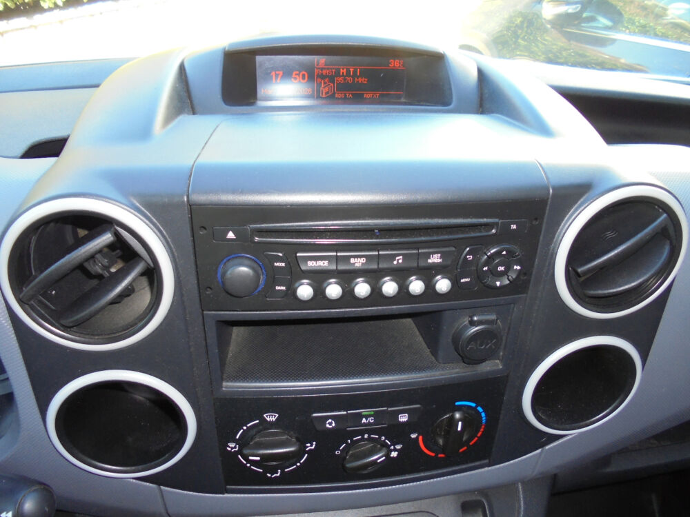 Berlingo L2 HDi 90 CONFORT 2014 occasion 30200 Bagnols-sur-C&egrave;ze