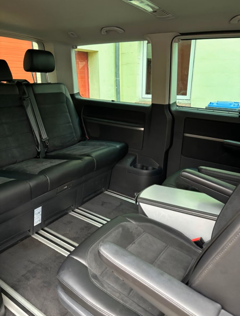 MULTIVAN Multivan 2.0 TDI 150 DSG7 2017 occasion 85600 Montaigu