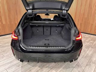 S&eacute;rie 3 318i A 156ch Pack M Sport Facelift TOITPANO/CAM/CARPLAY/CUIR 2025 occasion 59280 Armenti&egrave;res