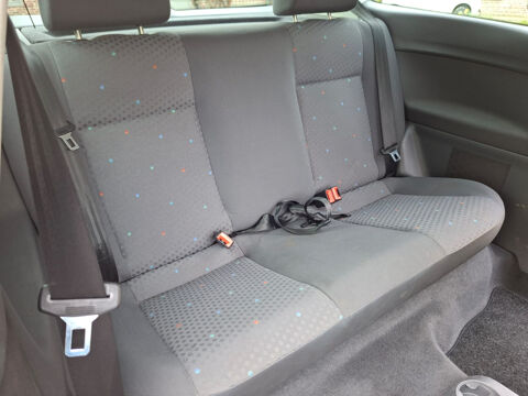 Polo 1.4 16V - 75ch CLIM/BLTH/DISTRIBNEUVE/PNSNEUFS/GAR6M 2001 occasion 59280 Armenti&egrave;res