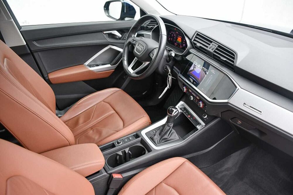 Q3 45 TFSIe 245ch Auto. CUIR/CAM/REGVIT/CARPLAY/PARKSENSOR/1MAI 2021 occasion 59280 Armenti&egrave;res