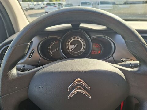 C3 Essence 82 ch Confort 2014 occasion 56700 Merlevenez