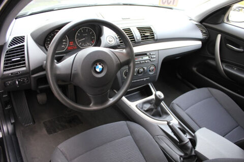 S&eacute;rie 1 116i 122ch PARKSENSOR/CLIM/JA/GAR12MOIS 2009 occasion 59280 Armenti&egrave;res
