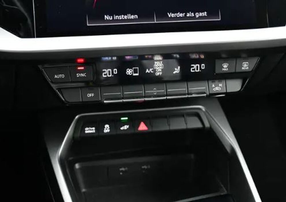 A3 40 TFSIe 204 S tronic 6 1MAIN/CARPLAY/REGVIT/PARKSENSOR/ATTA 2022 occasion 59280 Armenti&egrave;res