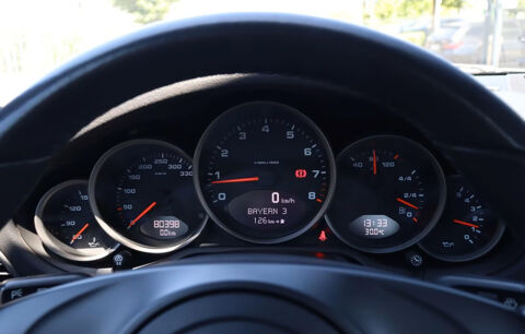 911 Carrera 3.2 911 Carrera Cabriolet 3.6i 345 2010 occasion 85600 Montaigu