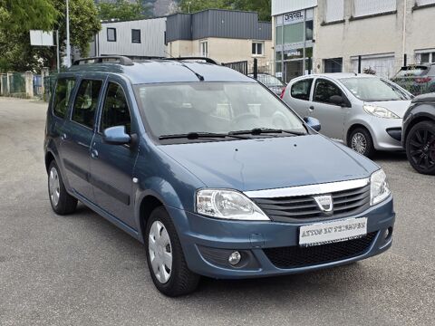 Logan 1.6 MPI 90 5 place Laureate 2010 occasion 38190 BERNIN
