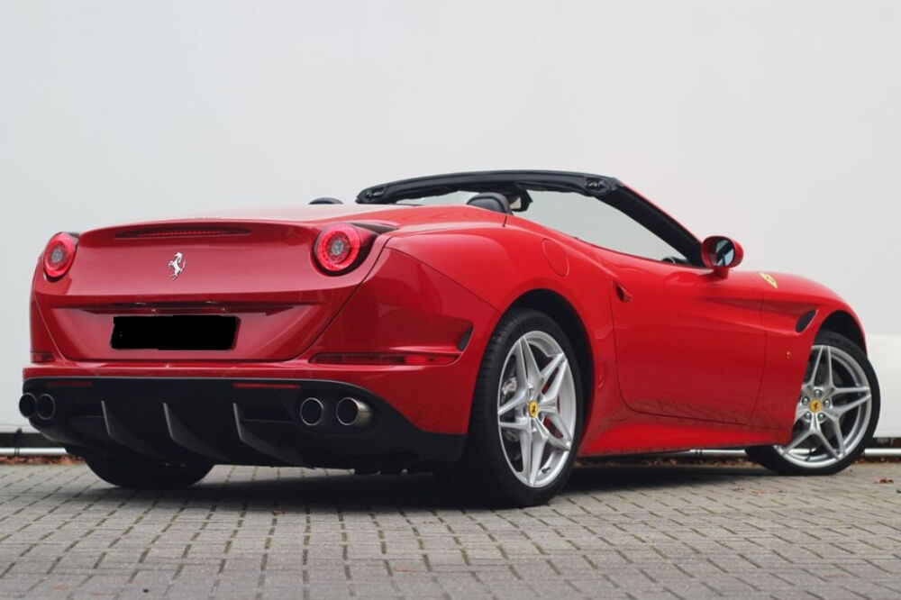 California T V8 4.0 560ch 2016 occasion 85600 Montaigu