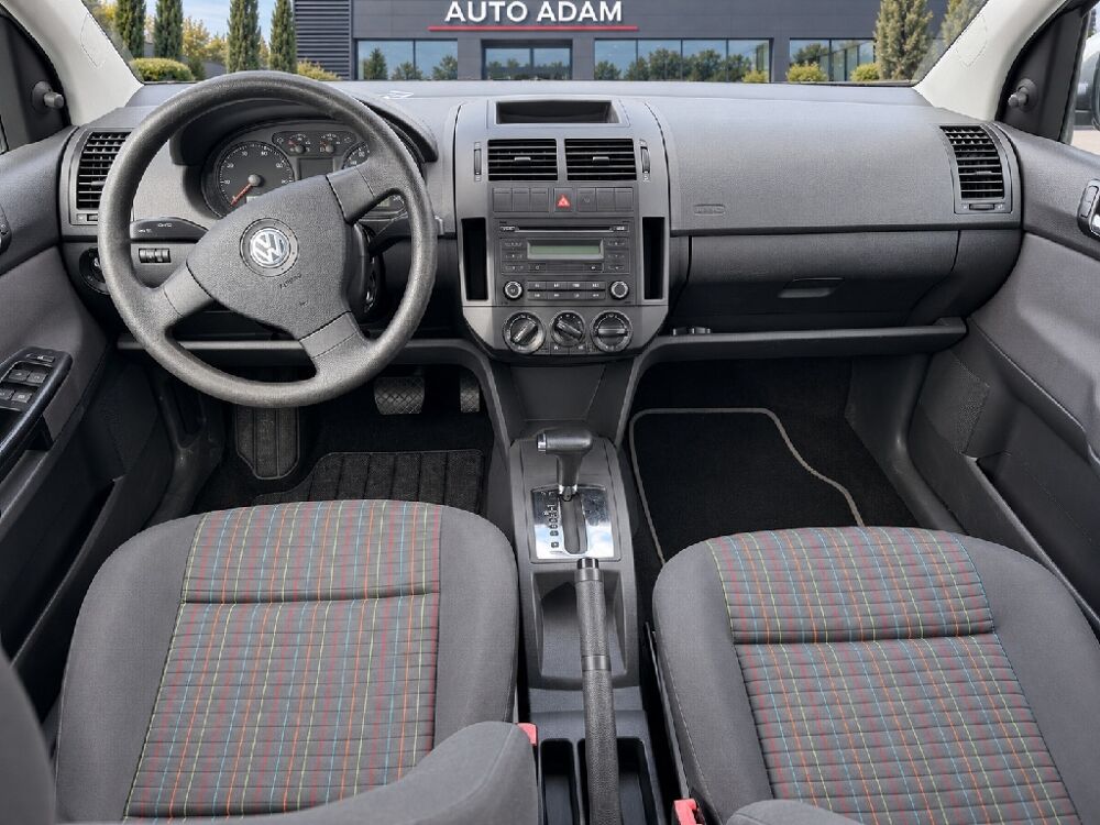 Polo 1.4 Trendline BVA 2007 occasion 95200 Sarcelles