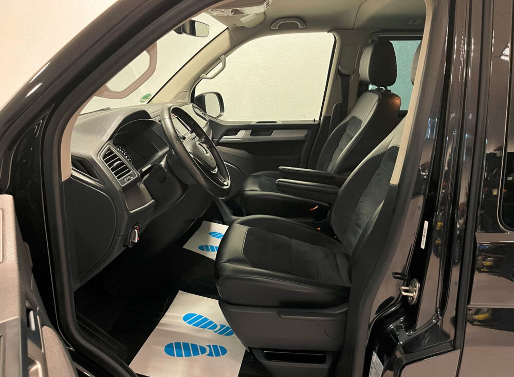 MULTIVAN Multivan 2.0 TDI 150 DSG7 Comfortline 2016 occasion 85600 Montaigu