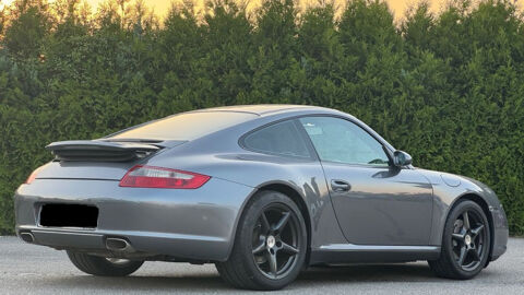 911 Carrera 3.2 911 Carrera Coup&eacute; 3.6i Tiptronic S A 2006 occasion 85600 Montaigu